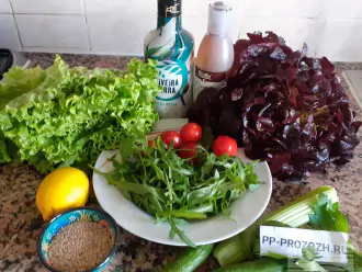 Шаг 1: Подберите необходимые продукты для салата.