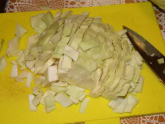 Шаг 4: Нарежьте капусту.