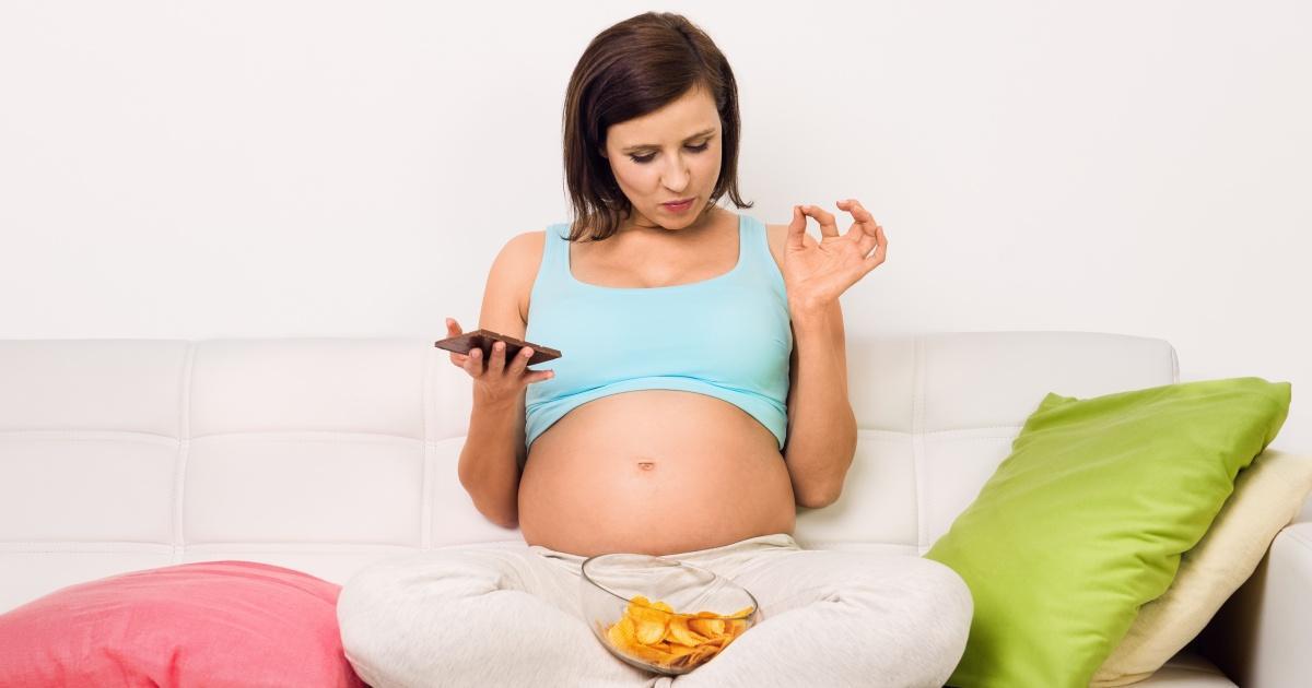 Правильное питание в 3 триместре беременности thumbnail