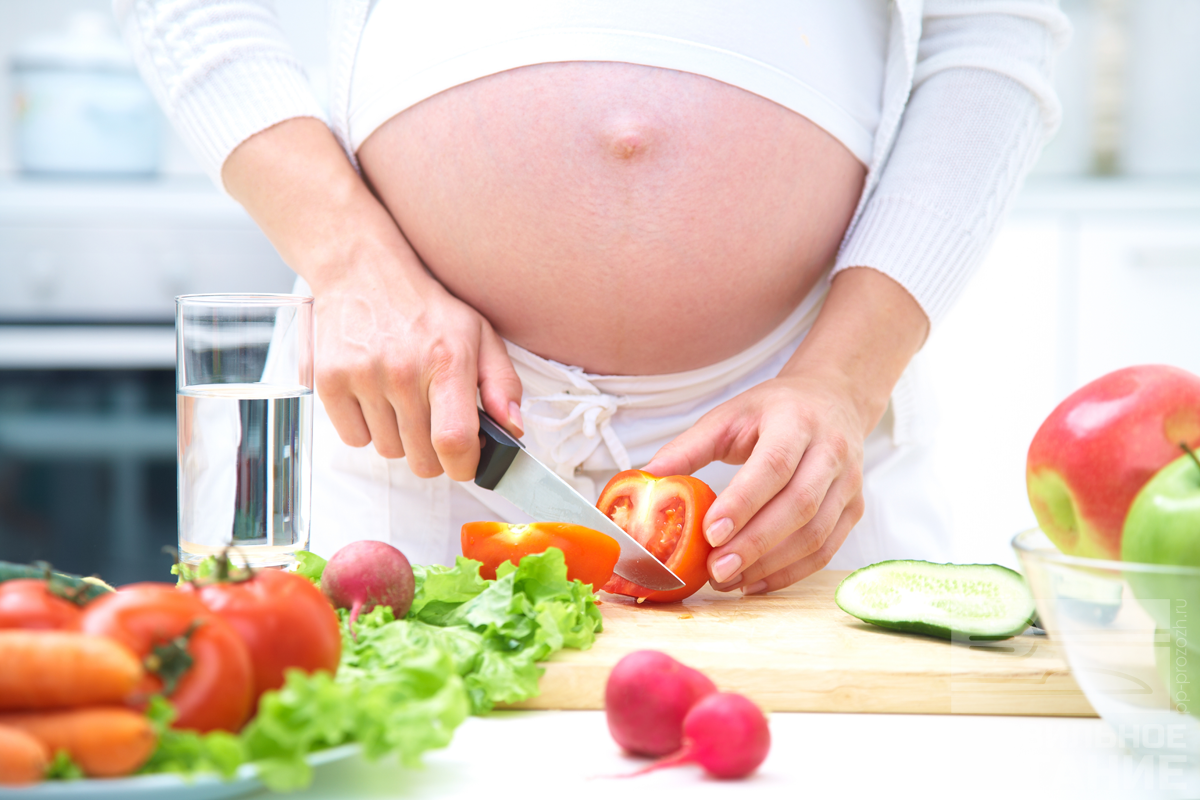 Что необходимо кушать беременным на ранних сроках